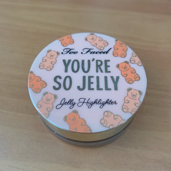 Too Faced Jelly highlighter in bourbon bronze - Picture 2 of 3